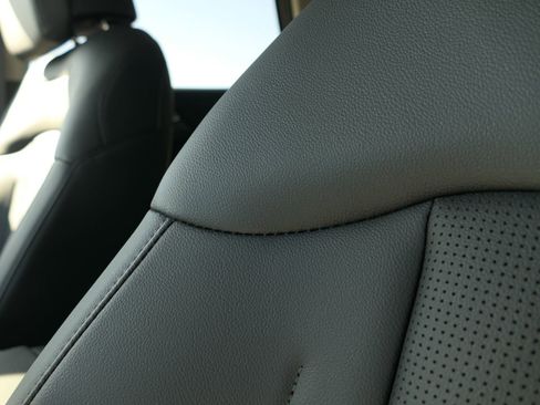 New 2026 Kia Sportage EX image 11