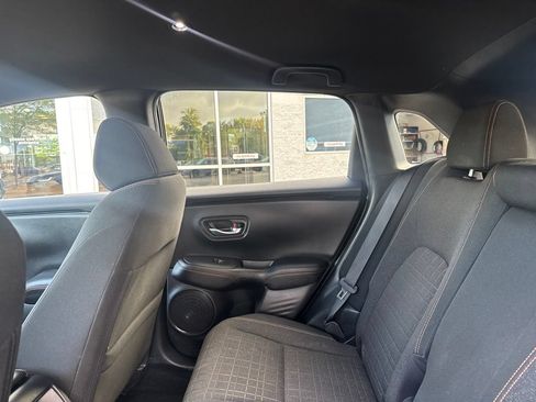 Certified 2024 Honda HR-V Sport image 19