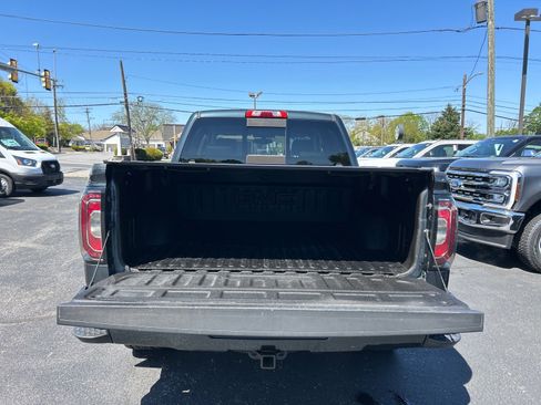 Used 2017 GMC Sierra 1500 SLT image 15