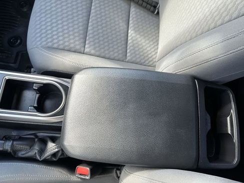 Used 2023 Toyota Tacoma SR5 w/ Technology Package image 23