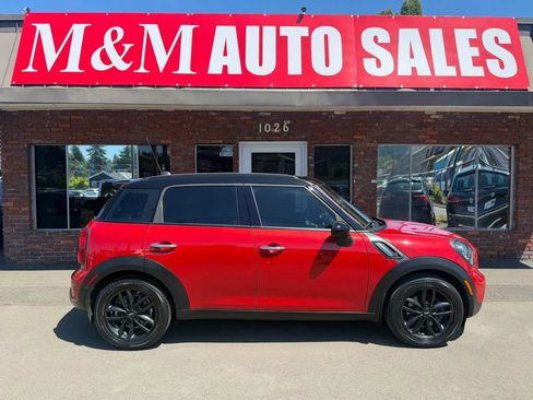 Used 2015 MINI Cooper Countryman S FWD image 2