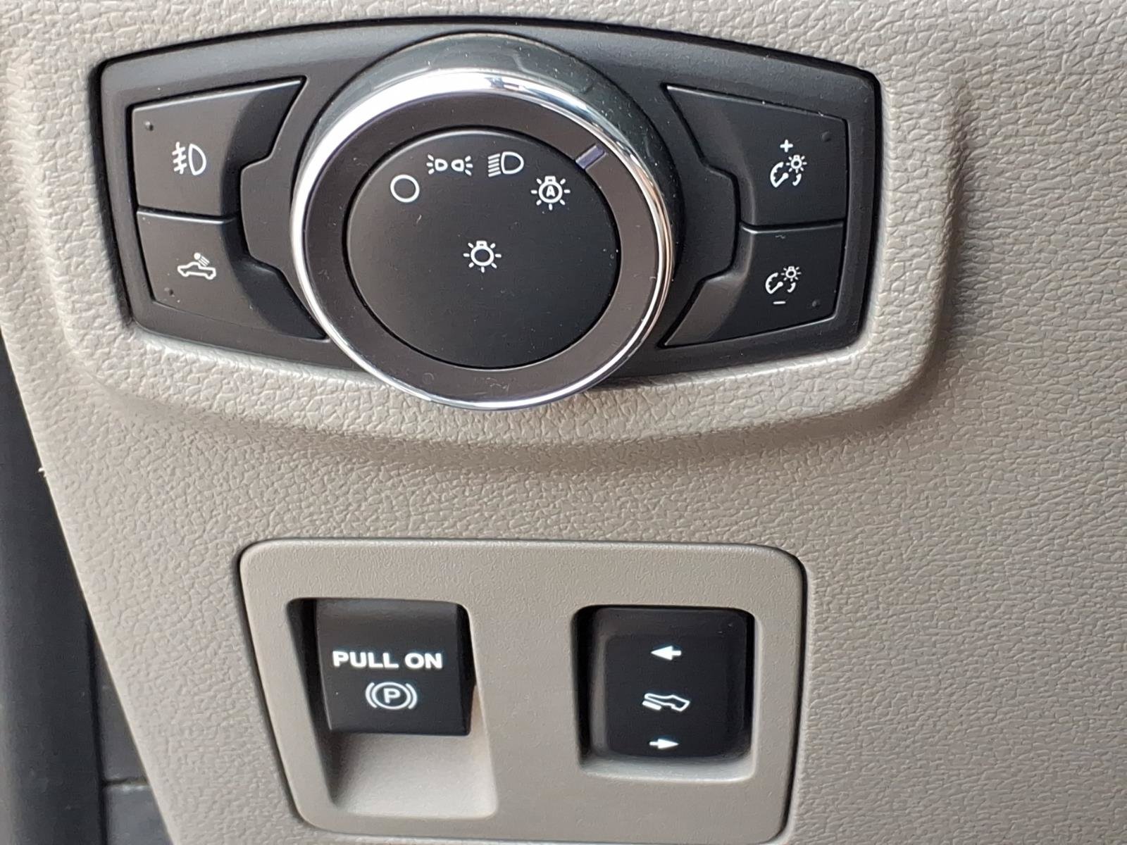 Used 2020 Ford F150 Lariat AWD/4WD image 19