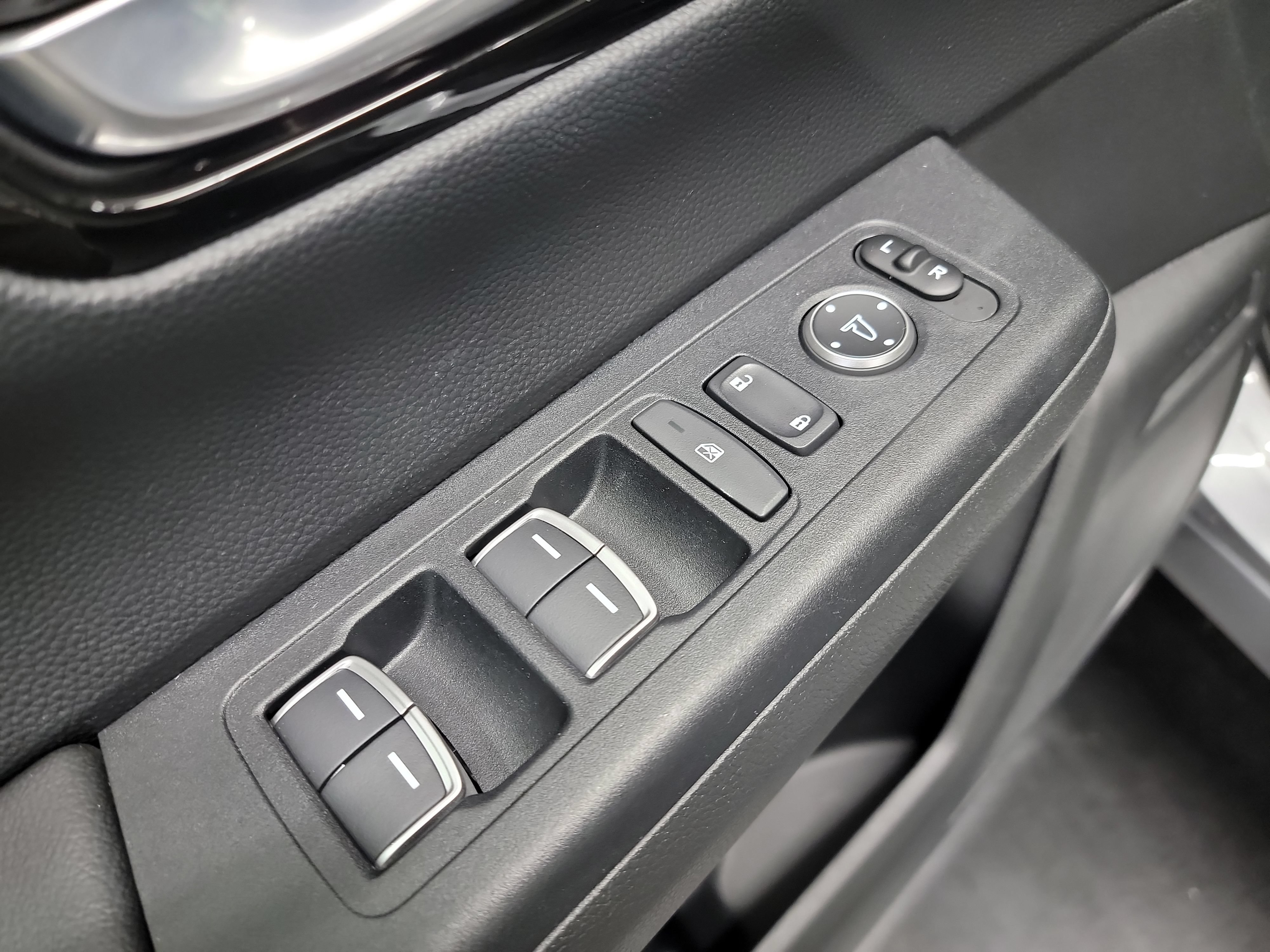 Certified 2023 Honda CR-V EX-L image 14