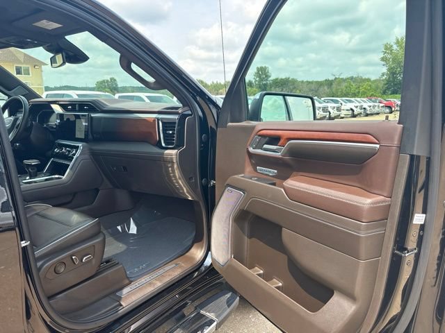 Used 2023 GMC Sierra 1500 Denali AWD/4WD image 43