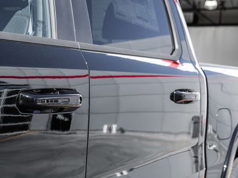 New 2026 RAM 1500 4x4 Crew Cab image 18