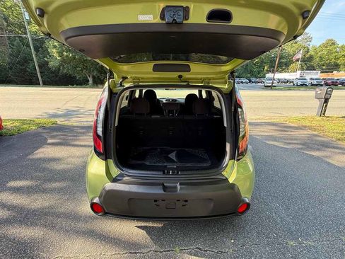 Used 2015 Kia Soul FWD image 13