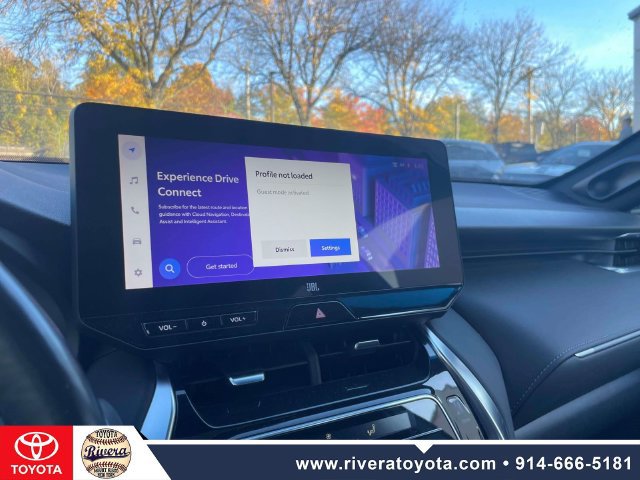 Used 2023 Toyota Venza Limited AWD/4WD image 28