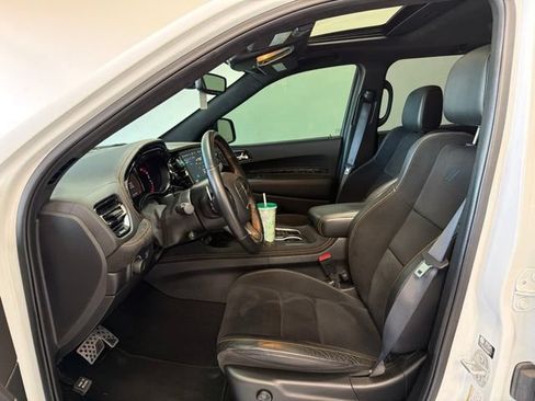 Used 2023 Dodge Durango R/T w/ Hemi Orange Plus Package RWD image 7