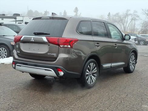 Used 2019 Mitsubishi Outlander FWD image 5