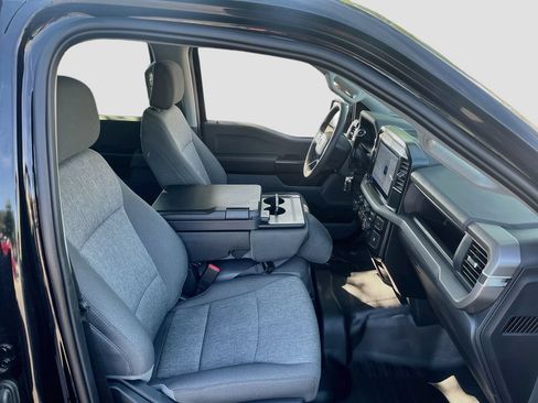 Used 2025 Ford F150 XL w/ Equipment Group 103A High AWD/4WD image 25