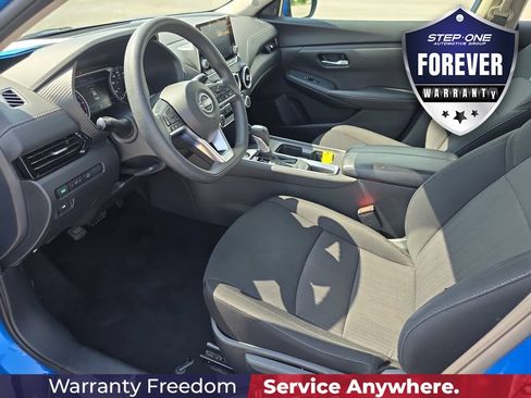 Used 2024 Nissan Sentra SV FWD image 11