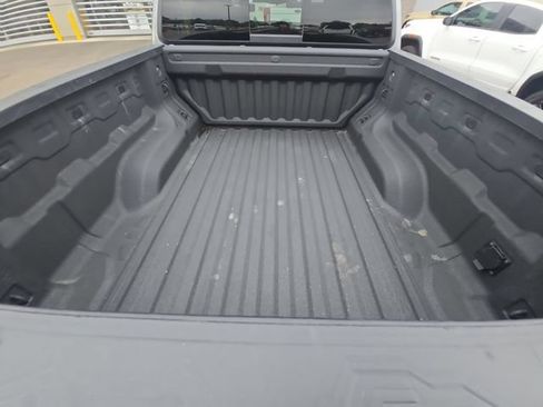 Used 2024 Chevrolet Colorado Z71 w/ Advanced Trailering Package AWD/4WD image 16