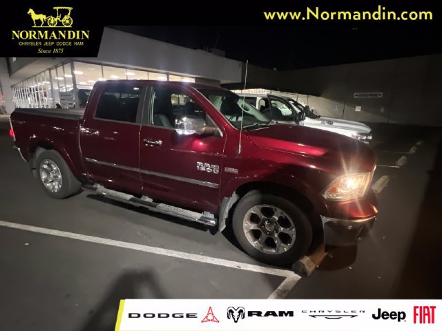 Used 2017 RAM 1500 Laramie w/ Convenience Group AWD/4WD image 2