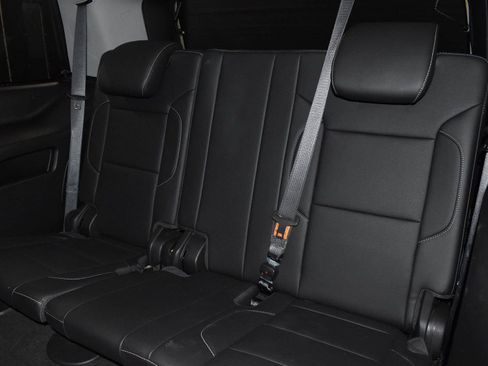 Used 2018 Chevrolet Tahoe Premier AWD/4WD image 33