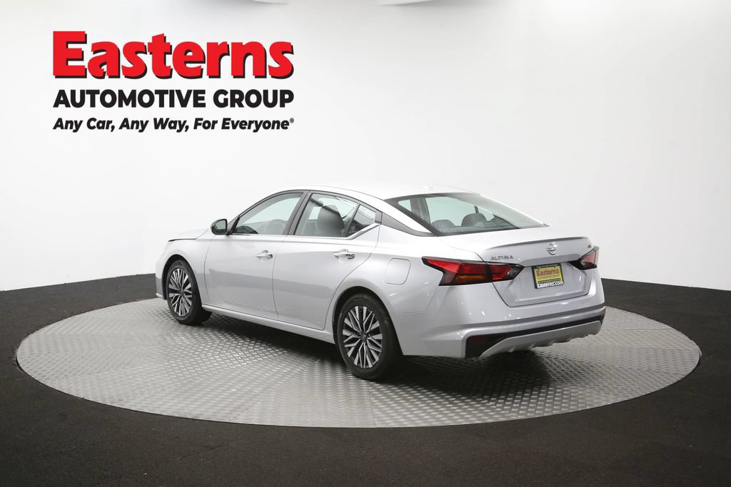Used 2024 Nissan Altima 2.5 SV FWD image 66