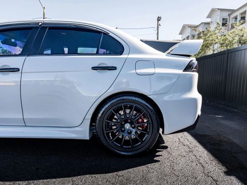 Used 2015 Mitsubishi Lancer Evolution Final Edition image 33