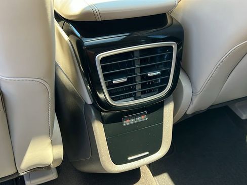 Certified 2023 Lincoln Nautilus Reserve w/ Equipment Group 202A AWD/4WD image 7