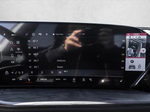 New 2025 Audi Q5 Premium image 15