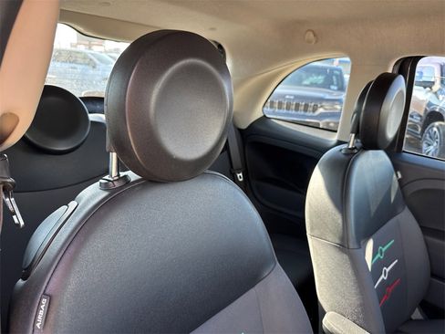 Used 2016 FIAT 500 Pop w/ Italia Package image 12