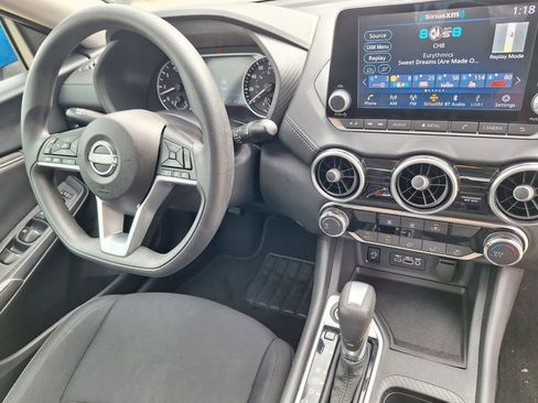 Used 2024 Nissan Sentra SV image 30