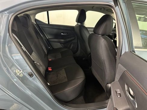 Certified 2025 Nissan Sentra SR image 27