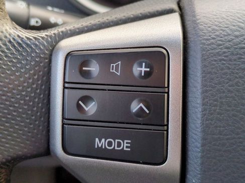 Used 2012 Toyota Tacoma PreRunner image 23