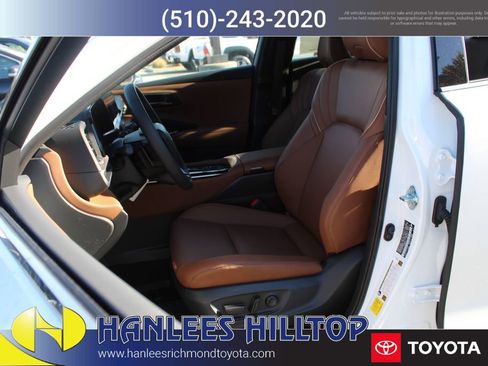 New 2026 Toyota Crown Signia image 13