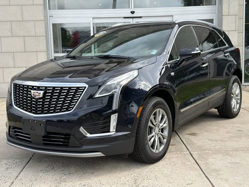 Used 2022 Cadillac XT5 Premium Luxury w/ Technology Package AWD/4WD image 12