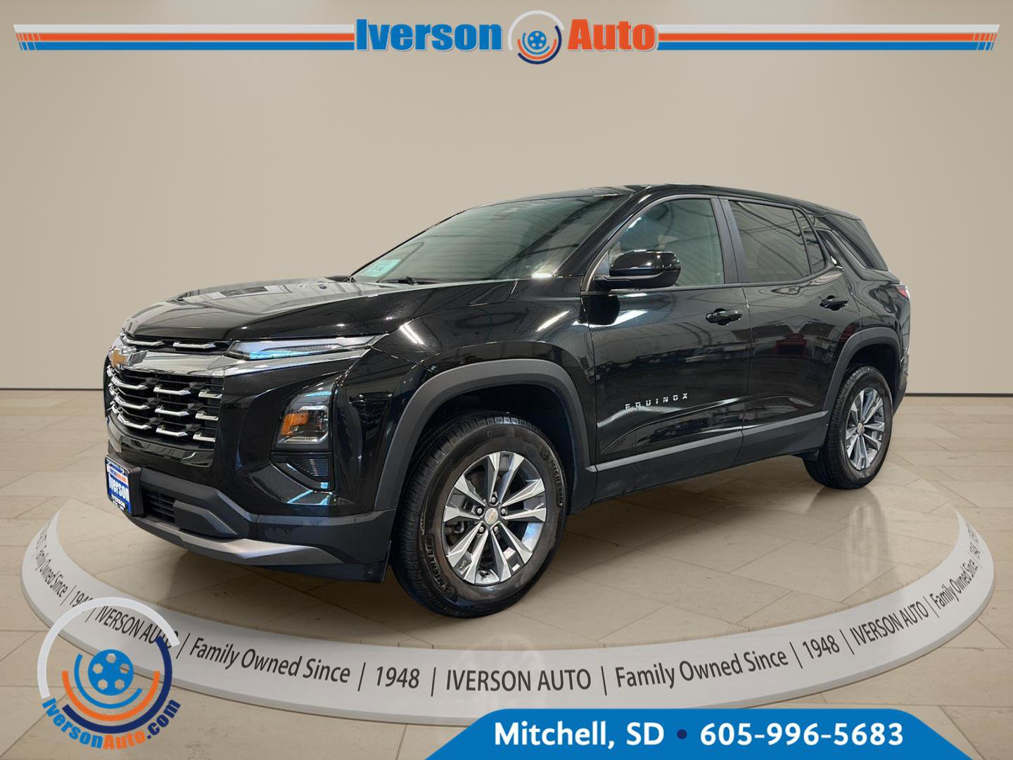 Used 2026 Chevrolet Equinox LT AWD/4WD image 3