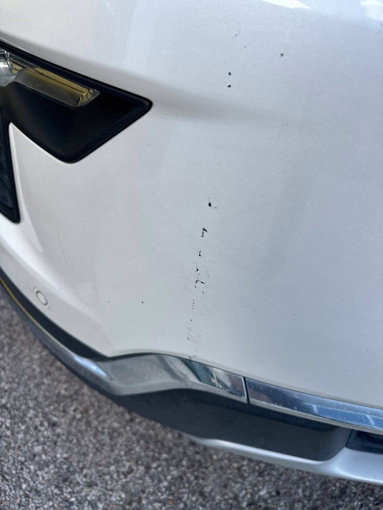 Used 2019 Ford Explorer Limited FWD image 11