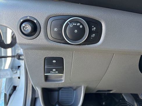 Used 2024 Ford Transit 250 Low Roof AWD w/ Exterior Upgrade Package image 20