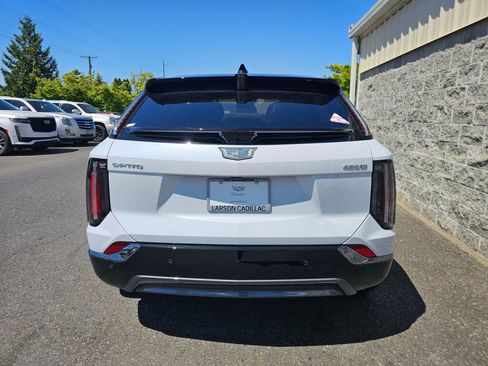 New 2026 Cadillac Optiq Sport 1 RWD image 5