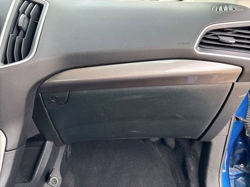 Used 2024 Ford Edge SEL image 20