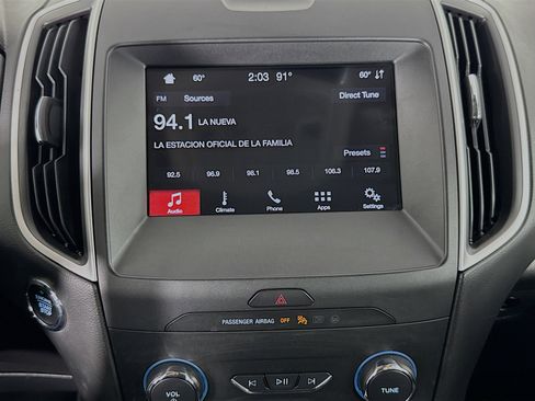 Used 2019 Ford Edge SEL w/ Cold Weather Package image 17