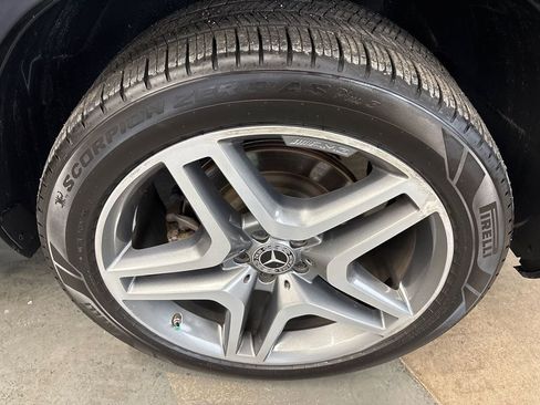 Used 2019 Mercedes-Benz GLS 550 4MATIC image 22