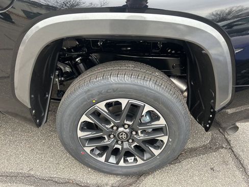 New 2026 Toyota Tundra Limited image 13