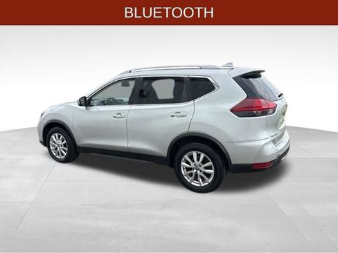 Used 2020 Nissan Rogue SV FWD image 4