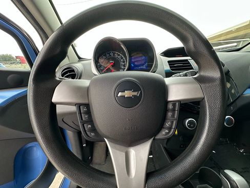 Used 2014 Chevrolet Spark LT image 24
