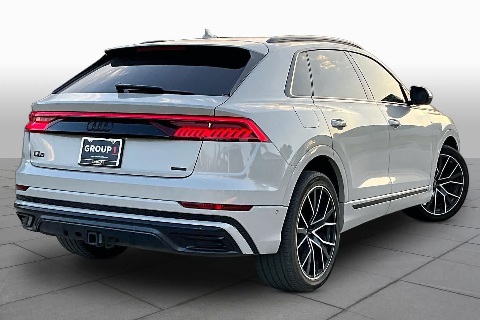 Used 2023 Audi Q8 Prestige w/ Prestige Package AWD/4WD image 13