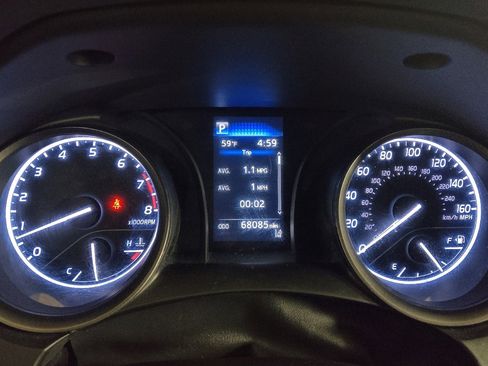 Used 2021 Toyota Camry SE image 23