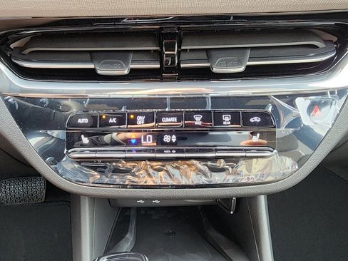 New 2026 Buick Envista Avenir image 27