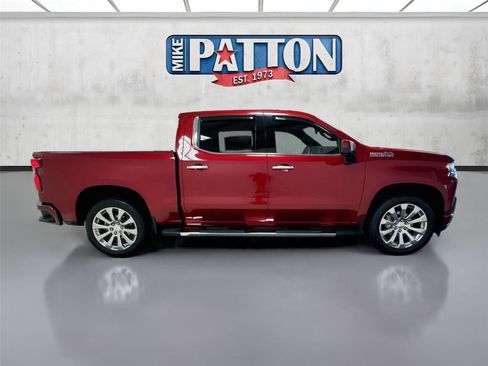 Used 2022 Chevrolet Silverado 1500 High Country AWD/4WD image 8