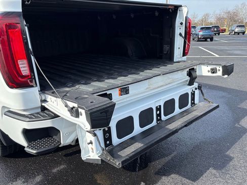 Used 2024 GMC Sierra 1500 Denali image 23