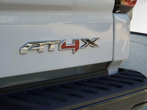 New 2026 GMC Sierra 1500 AT4X AWD/4WD image 8