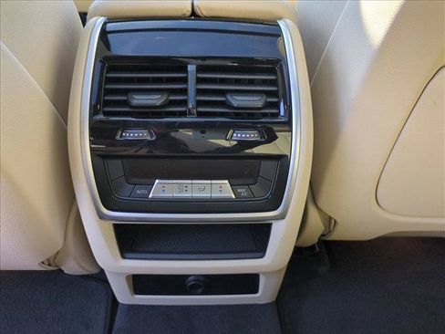 Used 2021 BMW X5 sDrive40i w/ Parking Assistance Package RWD image 18