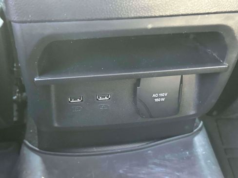 Used 2023 Ford Ranger Lariat w/ FX4 Off-Road Package image 11