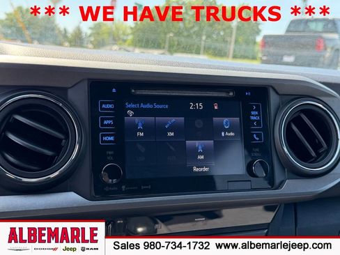 Used 2017 Toyota Tacoma TRD Off-Road w/ Tow Package (A/T) image 21