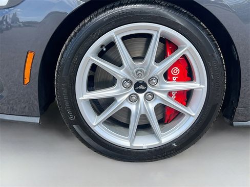 Used 2024 Ford Mustang GT Premium image 30