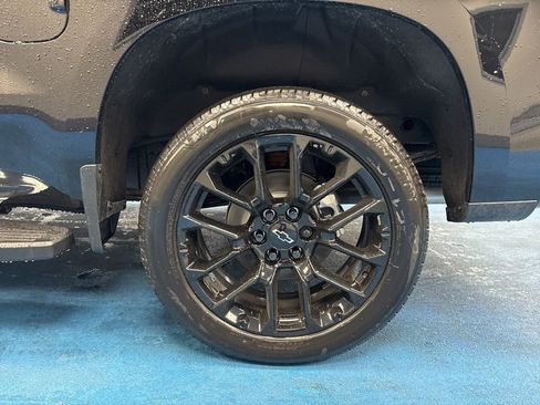 New 2026 Chevrolet Silverado 1500 High Country AWD/4WD image 18