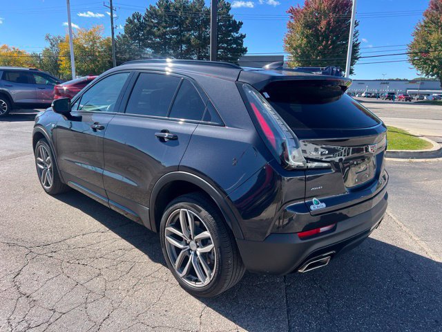 Used 2023 Cadillac XT4 Sport AWD/4WD image 7